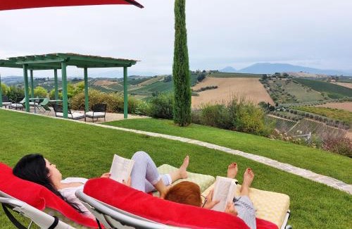 Offida Apartment | Guest Rated 10/10: Relais Cocci Grifoni Wine Resort