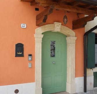 Ovest House | Inviting Relais Corte Sant' Agata B&B with Hot Tub & Breakfast