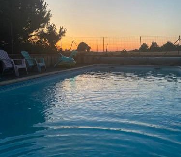 Monclar-de-Quercy Bed & Breakfast | Experience Oceanfront Bliss at Relais de la Poste Hotel