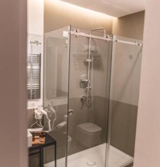 Historical Center Hotel | Discover Relais Della Porta: 4-Star Comfort Awaits You