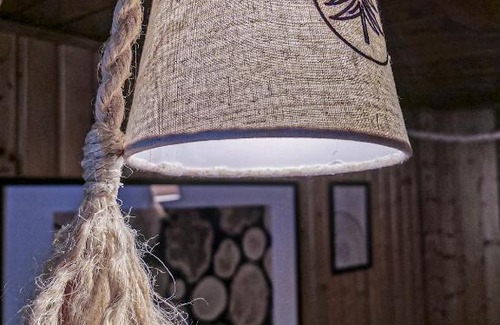 Lauenen Bei Gstaad Hotel | Charming Relais des Mélèzes: Family-Friendly Retreat