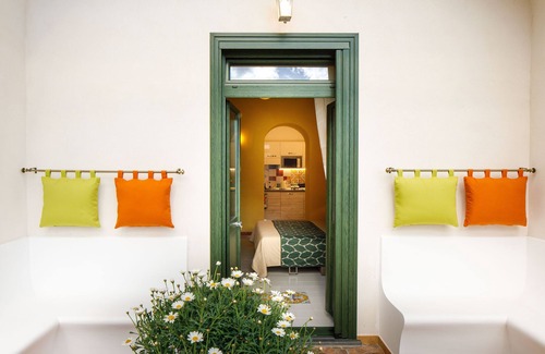 Liparlati House | Relax at Relais Il Sogno di Positano with Spa & Breakfast