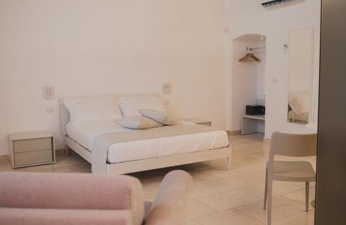 Molfetta Bed & Breakfast | Experience B&B Relais La Muraglia with Hot Tub & Top Ratings
