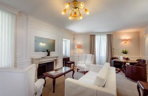 Sirmione House | Discover Relais La Speranzina: 4-Star Pet-Friendly Retreat