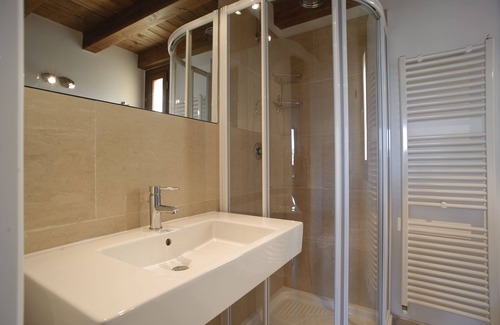 Ragusa Hotel | Relax at Relais Parco Cavalonga: Pool, Spa & Dining Awaits