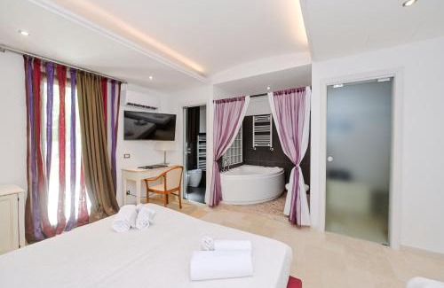 Ceglie Messapica Hotel | Elegant Relais Porta del Sud: Oceanfront Bliss & More