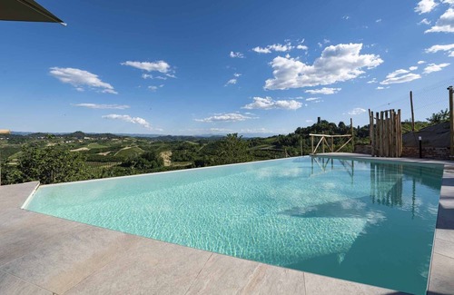 Monteu Roero Villa | Exclusive Villa Getaway at Relais & SPA Casa Clara