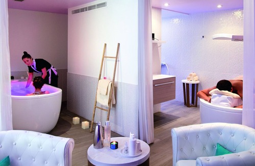 Pornichet Hotel | Relax at Relais Thalasso Château des Tourelles - 4-Star Retreat