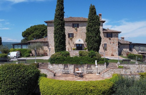 Collevalenza House | Exceptional Stay at Relais Todini with Spa & Ocean Views
