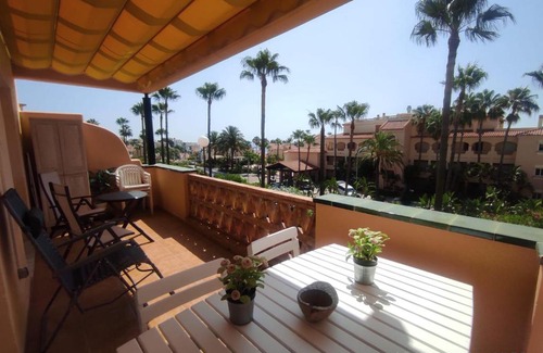 El Faro Apartment | Peaceful Oceanfront Apartment Near the Sea in Mijas