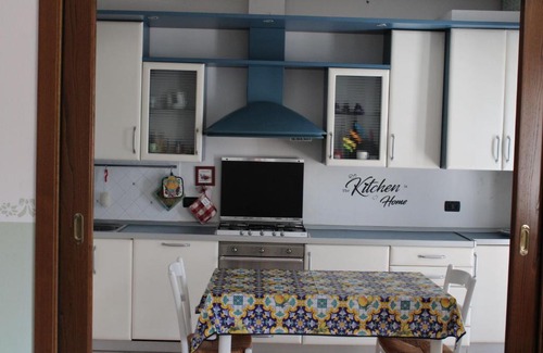 Sant'Agata Feltria Apartment | Comfortable Apartment Stay with Pet and Child-Friendly Amenities