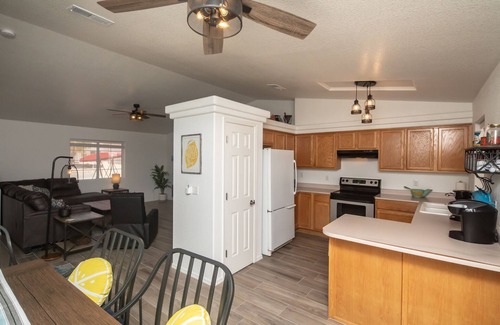 Lake Havasu City House | Experience Private Pool Bliss with Ocean Views & Top Amenities