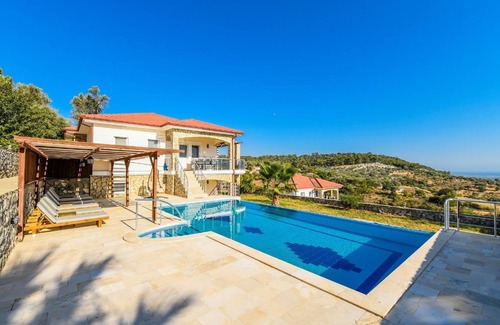 Faralya Villa | Relax and Unwind in a Fully Equipped 3BR Villa, Fethiye