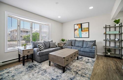Southend House | Beachfront Bliss: Updated Retreat with Ocean Views
