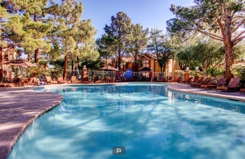 Las Vegas Apartment | Enjoy the Super Bowl with Breakfast and Family Fun
