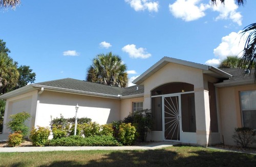 Hernando House | Discover Villa Valk Home: Enjoy Florida Sunshine and Family Fun