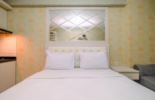 Depok Apartment | Relax and Homey Studio Room at Cinere Resort Apartment By Travelio