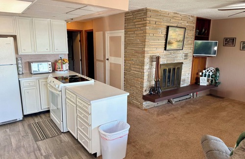 Fall River Cabin | Scenic Lake View Retreat with Breakfast & Family-Friendly Perks