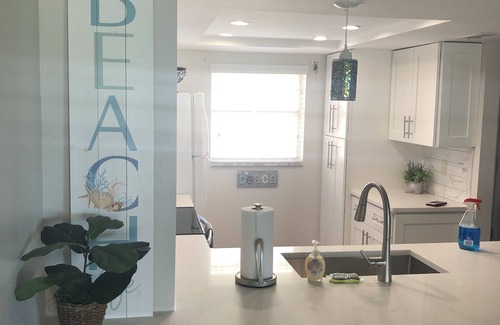 Cocoa Beach Condo | Oceanfront Retreat with Pool and 10/10 Guest Rating