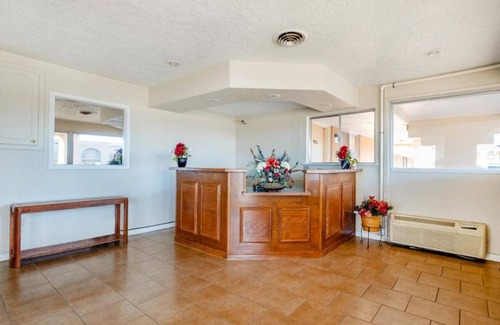 Elk City House | Unwind in 2 Comfortable Units Near Route 66 Museum
