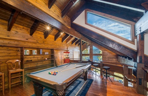 Crystal Bay House | Relax and Unwind at The Blue View