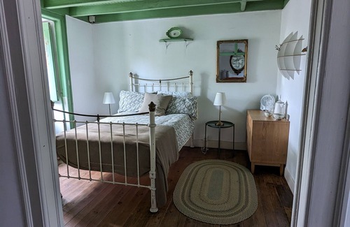 Alvaiazere Other | Relax in a Stylish Portuguese Farmhouse with Family Amenities