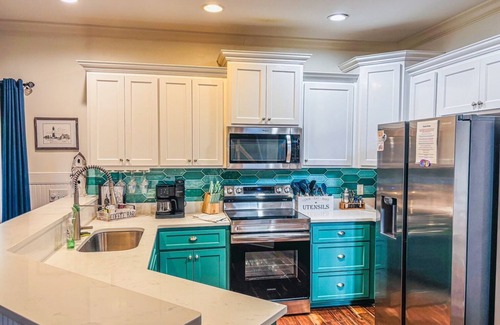 Savannah Beach House | Modern Beachside Retreat with Ocean Views & 10/10 Rating
