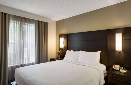 Mount Tabor Resort | Relax and Recharge in Pet-Friendly 2BR Suites with Kitchen