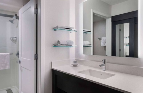 Mount Tabor Resort | Relax and Recharge in Pet-Friendly 2BR Suites with Kitchen