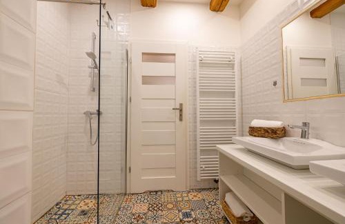 Nove Straseci Apartment | Relax at Mlejnici: Spa, Hot Tub & 9.7/10 Guest Rated
