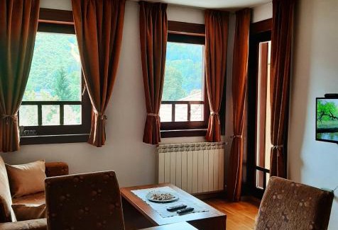 Fojnica Apartment | Exceptional Relax Apartman with Private Pool & Spa Amenities