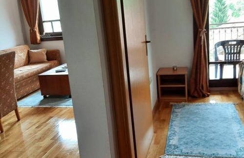 Fojnica Apartment | Exceptional Relax Apartman with Private Pool & Spa Amenities