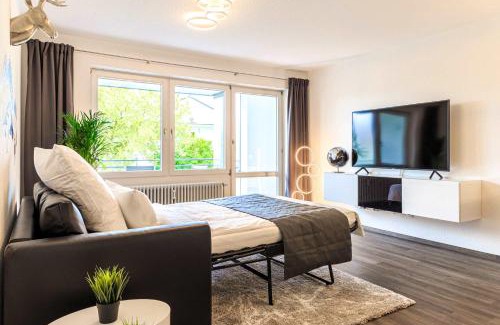 Fischbach Apartment | Elegant Relax Apartment Black & White with Oceanfront Views