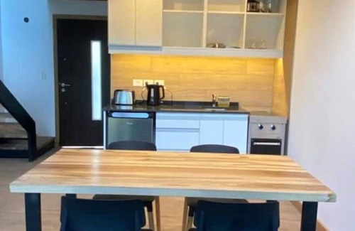 Peninsula San Pedro Apartment | Tranquil Getaway Between Mountains and Lake with Pool Access