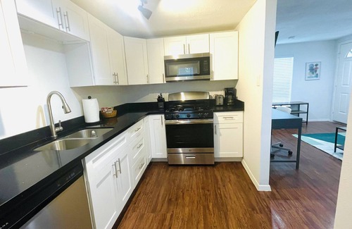 Houston Heights Apartment | Discover Houston Heights: Your Ideal Neighborhood Retreat