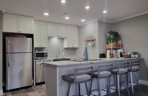 Granite Shoals Condo | Unwind at Lake LBJ Condo with Balcony & Scenic Views