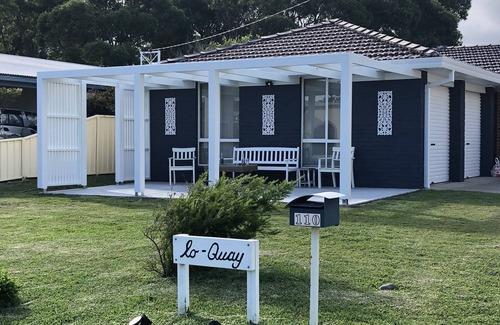 Callala Beach House | Experience Lo Quay Callala Beach: Pet-Friendly Retreat Near Ocean