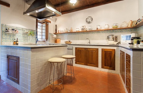 Sant'Ambrogio Villa | Unwind by the Pool at Wonderful Italy - Guest Rated 10/10