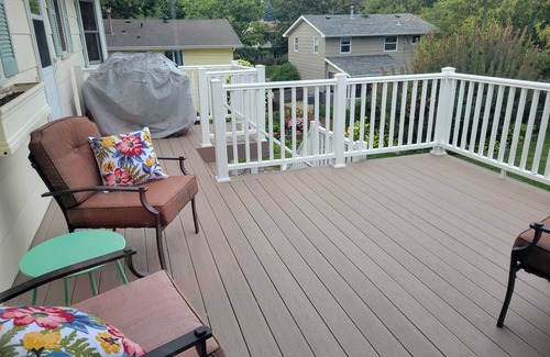Albert Lea House | Cozy 3-Bedroom Home with Large Yard Near the Lake