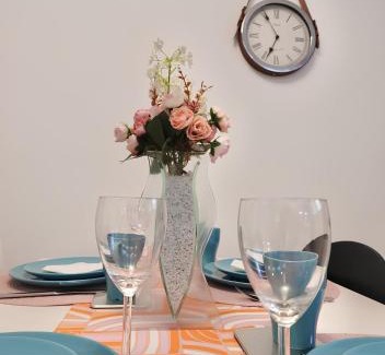 Etelainen District Apartment | Seaside Home in Helsinki with Free Parking & Family-Friendly