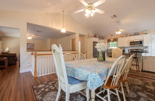 Bonnet Shores House | Discover Bonnet Shores: Private Beach & Ocean View Awaits