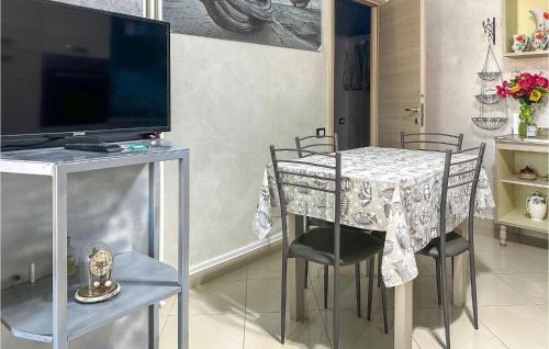 Roccaspinalveti Apartment | Inviting 3 Bedroom Apartment in Roccaspinalveti, Pet Friendly