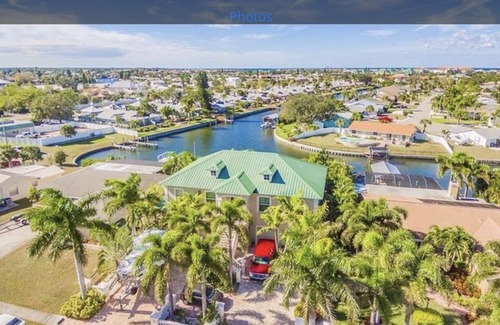 Apollo Beach House | Relax & Enjoy: Ocean View Rooms with Pool and Spa
