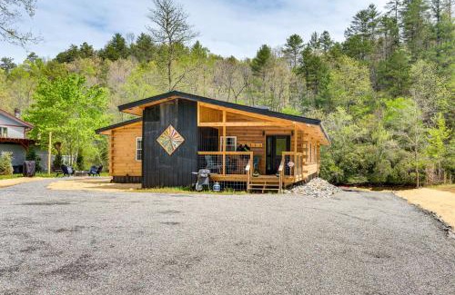 Murphy House | Relax Fireside! Creek Cabin 9 Mi to Dtwn Murphy