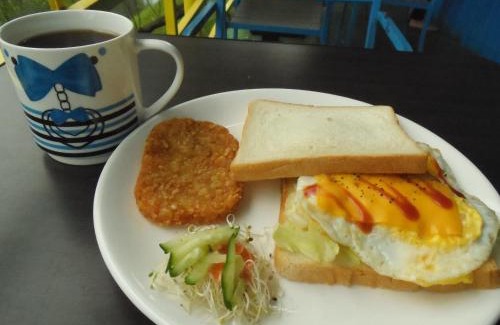 Dongshan House | Comfortable Retreat at Relax Heart B&B with Breakfast