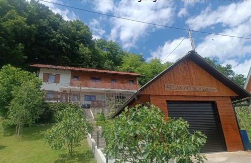 Metlika House | Pet-Friendly Relax House Kolpa View in Podzemelj - 10/10 Rating