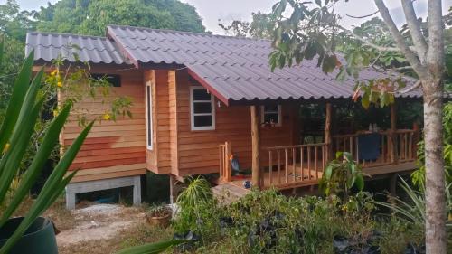 Ranong Resort | Relax House: Scenic Sunset Views & Family-Friendly Amenities