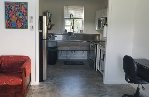 Greensboro Cottage | Relax in a Resort-Like Retreat with Ocean Views and Spa