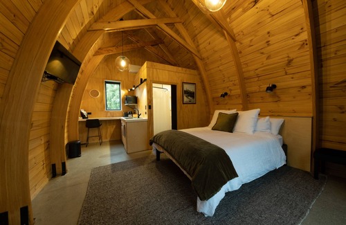 Ettrick Bed & Breakfast | Discover Teviot Valley: Relaxation Awaits in Central Otago