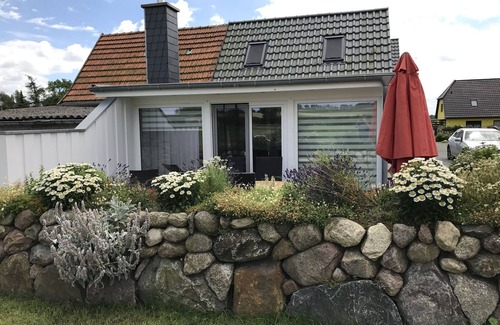 Dabitz House | Experience Tranquility in Our Welcoming Fishing Village